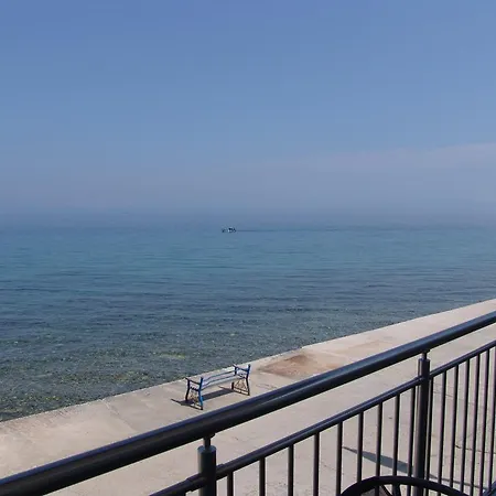 Faros