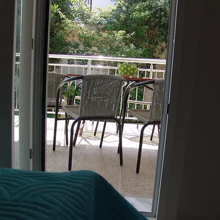 Faros Apartment